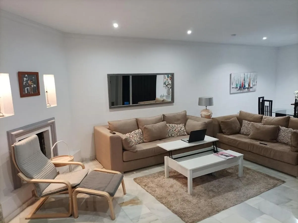 Large 2 Bed Apt Puerto Banus Marina Private Parking Apartment Marbella